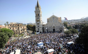 messina_funerali2_296