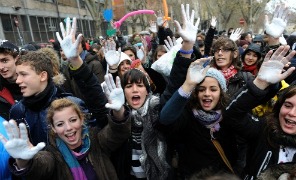 universita_mani_bianche_296