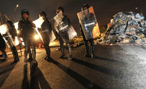 polizia_rifiuti_napoli_296
